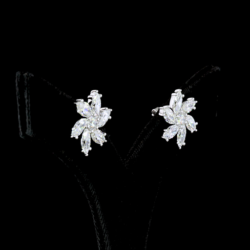 [ER14WSD600P] 6.03 Cts 14k White Gold Mix Shape Studs Earring