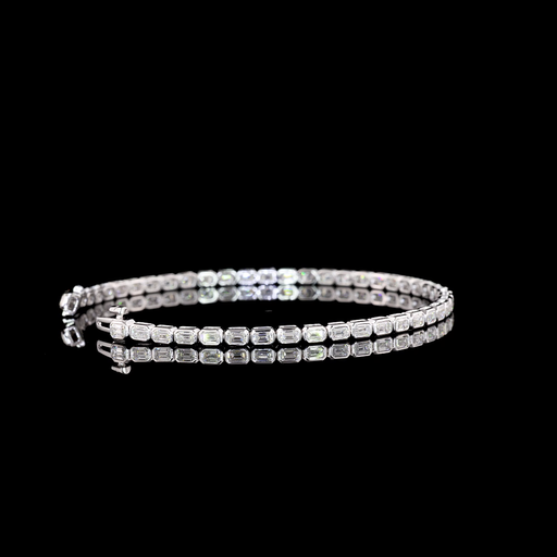 [BC14WTSEM300BEW] 3.05 Cts 14k White Gold Emerald Shape Tennis Bracelet