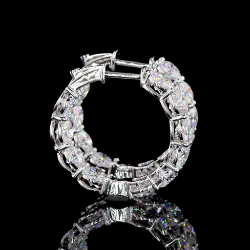 [ER18WHPRD650P] 6.67 Cts 18k White Gold Round Shape Hoops Earring