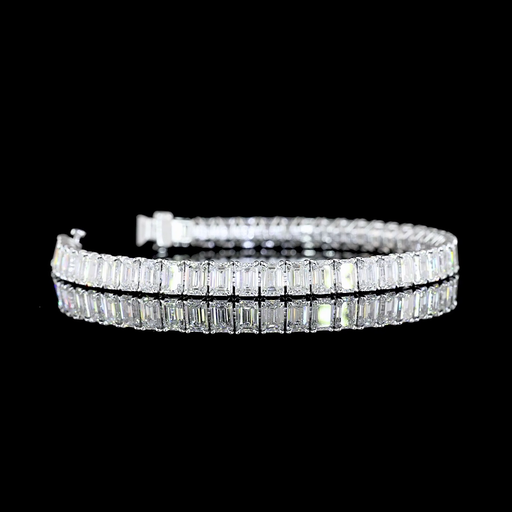 [BC14WTSEM1500PNS] 15.25 Cts 14k White Gold Emerald Shape Tennis Bracelet