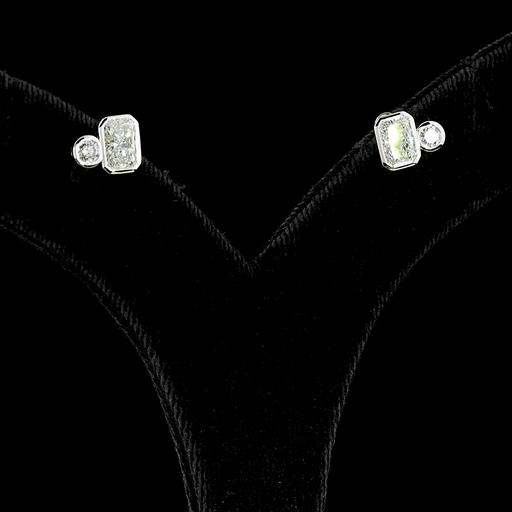[ER14WSDRD150B] 1.45 Cts 14k White Gold Round Shape Studs Earring