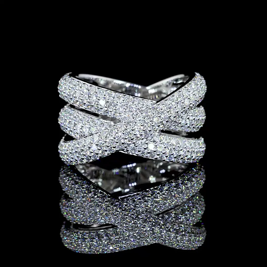 2.52 Cts 14k White Gold Round Shape Special Ring