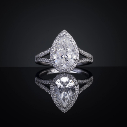 [RG14WSSPS400PNS] 3.99 Cts 14k White Gold Pear Shape Split Shank Ring