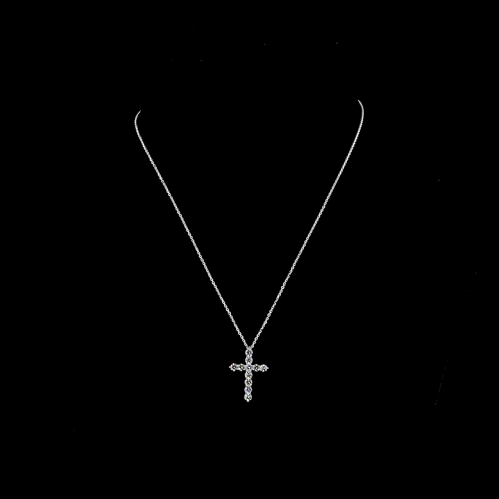 1.02 Cts 14k White Gold Round Shape Cross Pendant
