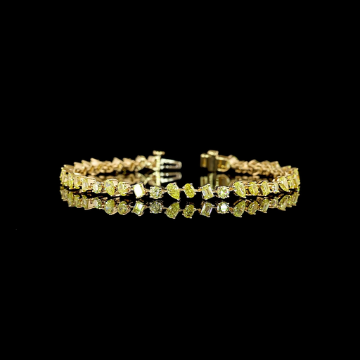[BC18YST550PIN] 5.61 Cts 18k Yellow Gold Mix Shape Station Bracelet