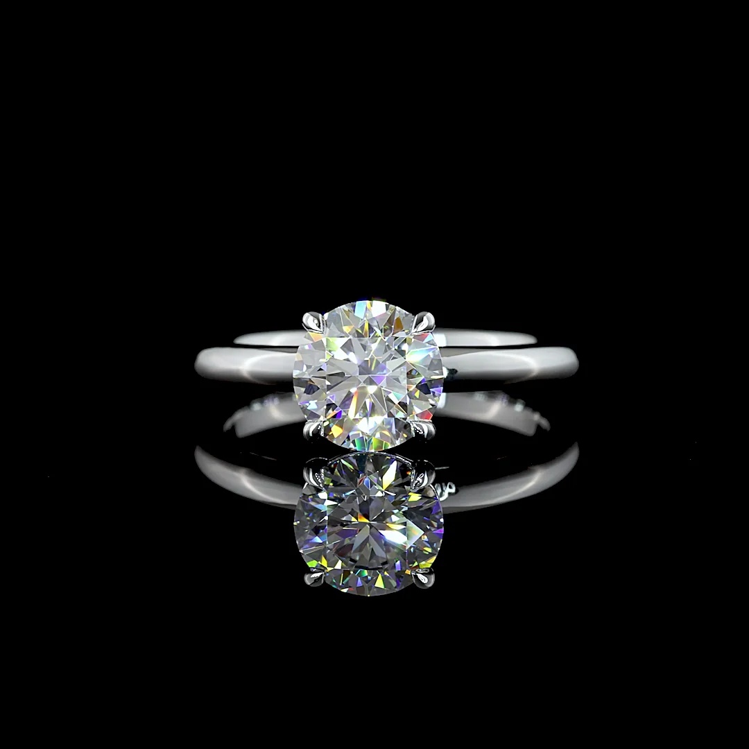 1.55 Cts 14k White Gold Round Shape Solitaire Ring